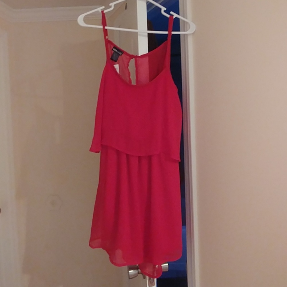 NWT - Beautiful Dress 💞